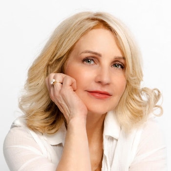 photo of Dawn Altman